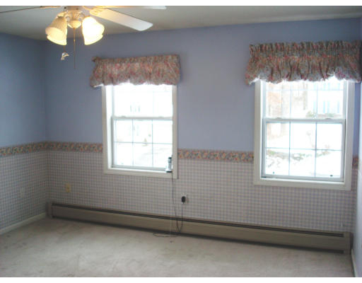 121 Woods Road Northampton, MA 01062 - Photo 22 of 29