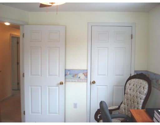 121 Woods Road Northampton, MA 01062 - Photo 27 of 29