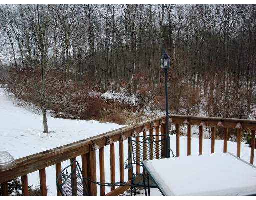 121 Woods Road Northampton, MA 01062 - Photo 10 of 29