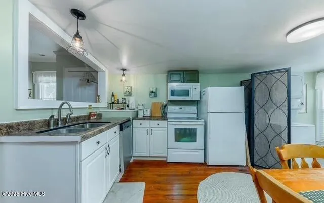 $1,950 | 714 Pollock Street, Unit B, New Bern, NC 28562