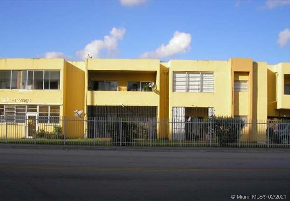 1555 West 44th Place, Unit 252C Hialeah, FL 33012 - Photo 1 of 8