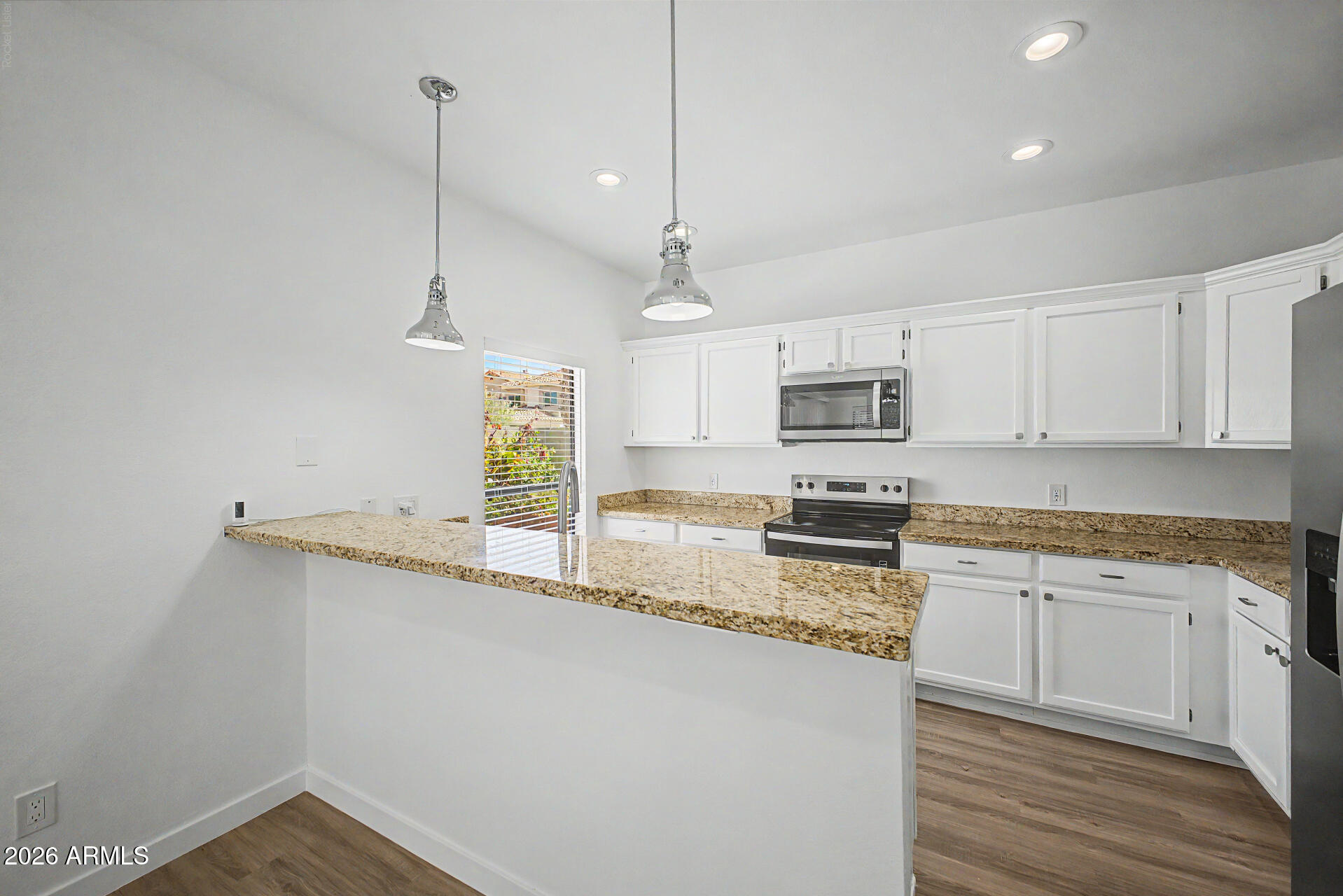 4354 East Dry Creek Road Phoenix, AZ 85044 - Photo 16 of 29 16 - Dry Creek