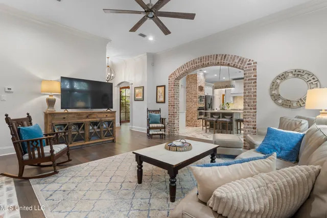 $675,000 | 6416 Oliwa Place, Diamondhead, MS 39525