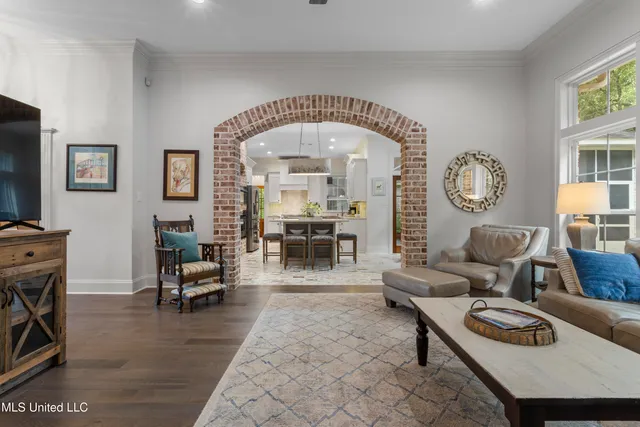 $675,000 | 6416 Oliwa Place, Diamondhead, MS 39525