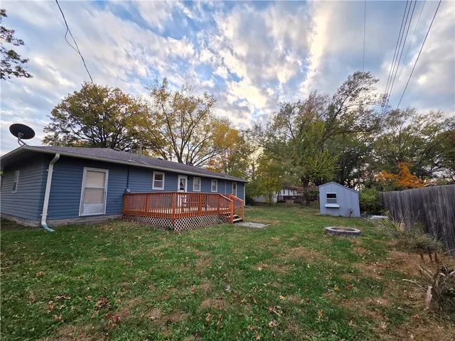 $180,000 | 524 Pin Oak Street, Adrian, MO 64720