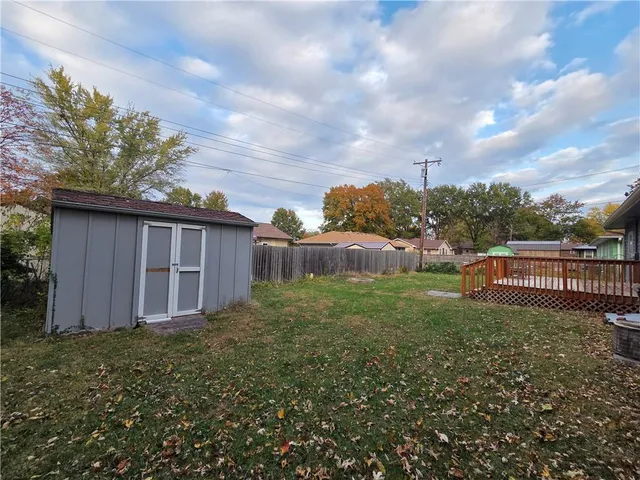 $180,000 | 524 Pin Oak Street, Adrian, MO 64720