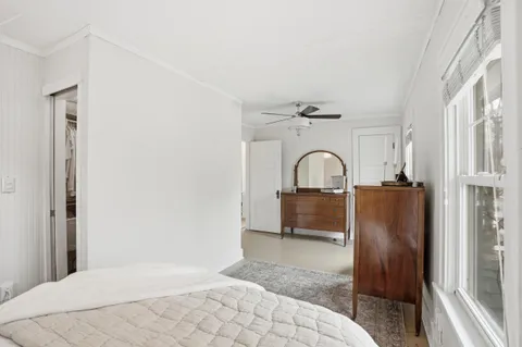 $319,900 | 123 Elmwood Place, Crown Point, IN 46307