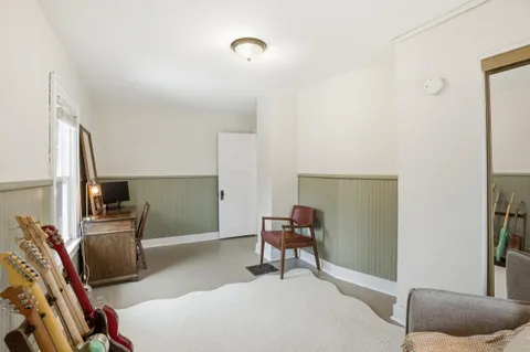 $319,900 | 123 Elmwood Place, Crown Point, IN 46307