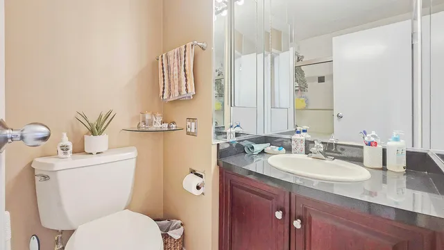 $3,500 | 405 North Wabash Avenue, Unit 2603, Chicago, IL 60611