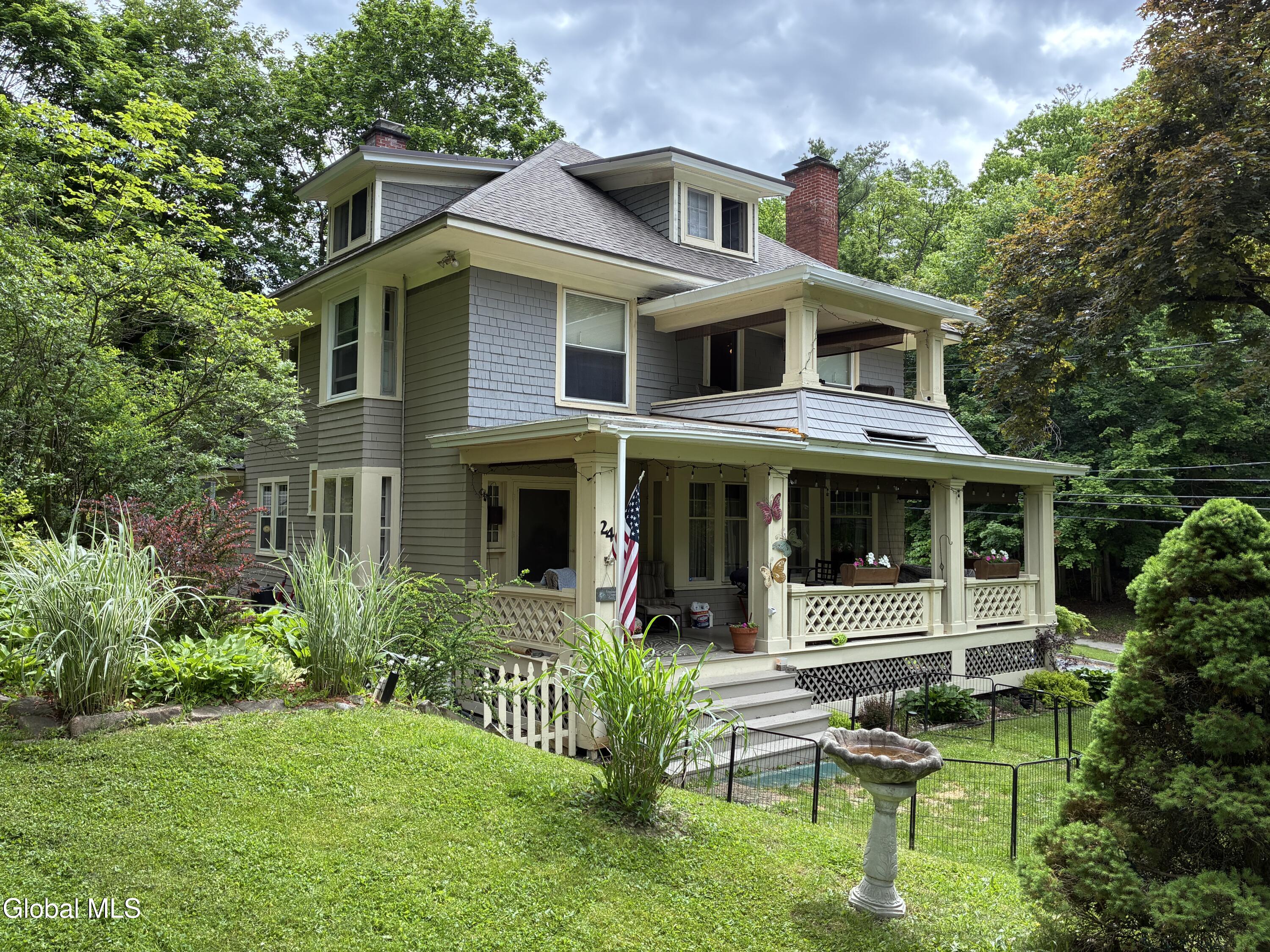24 Northampton Road Amsterdam, NY 12010 - Photo 14 of 46 IMG_6087 (1)