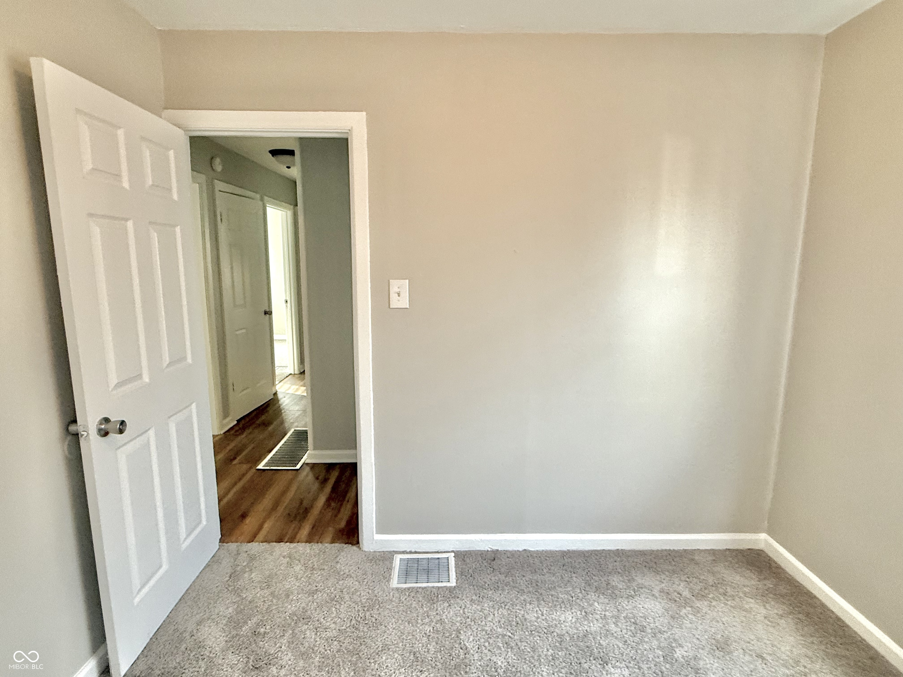 4502 Ralston Avenue Indianapolis, IN 46205 - Photo 16 of 47 Gallery Image 16