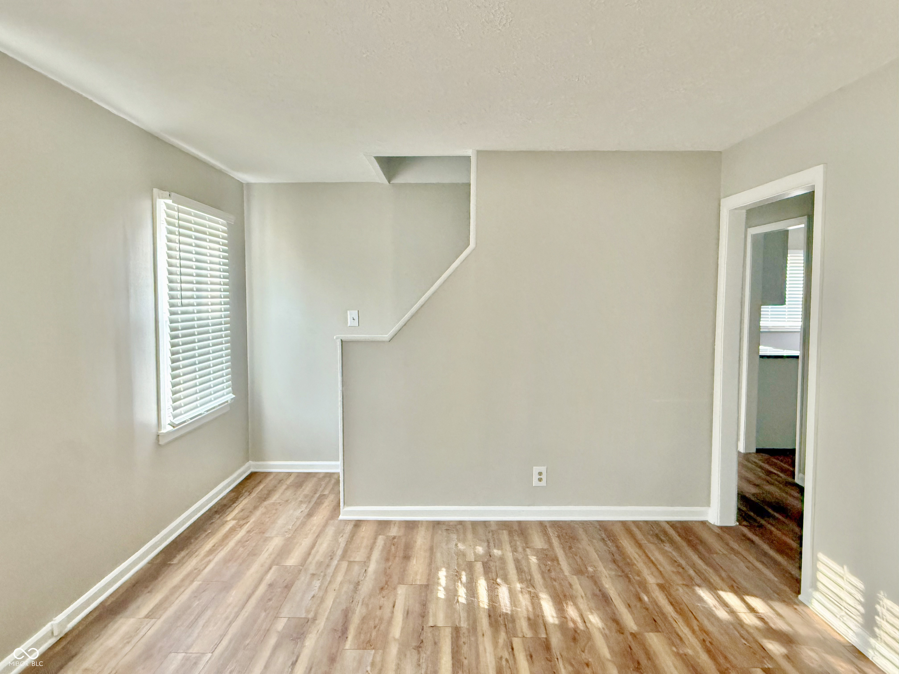 4502 Ralston Avenue Indianapolis, IN 46205 - Photo 10 of 47 Gallery Image 10