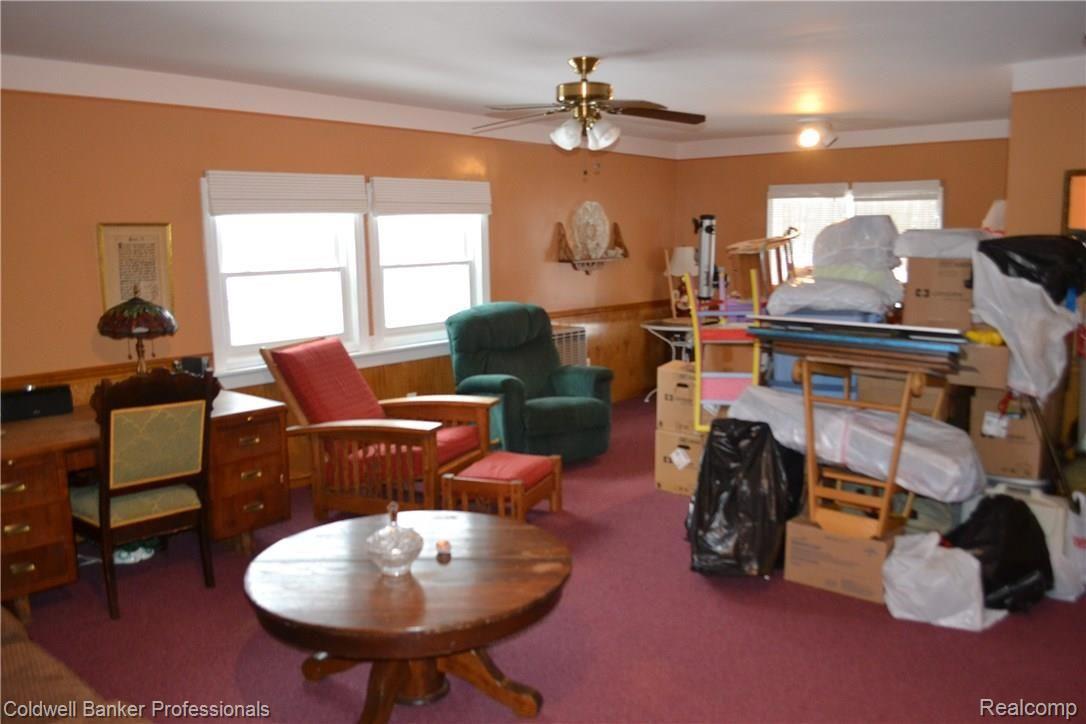4530 Timber Lane Dryden, MI 48428 - Photo 15 of 36 Living Room or Master Bedroom with Bathroom and closet