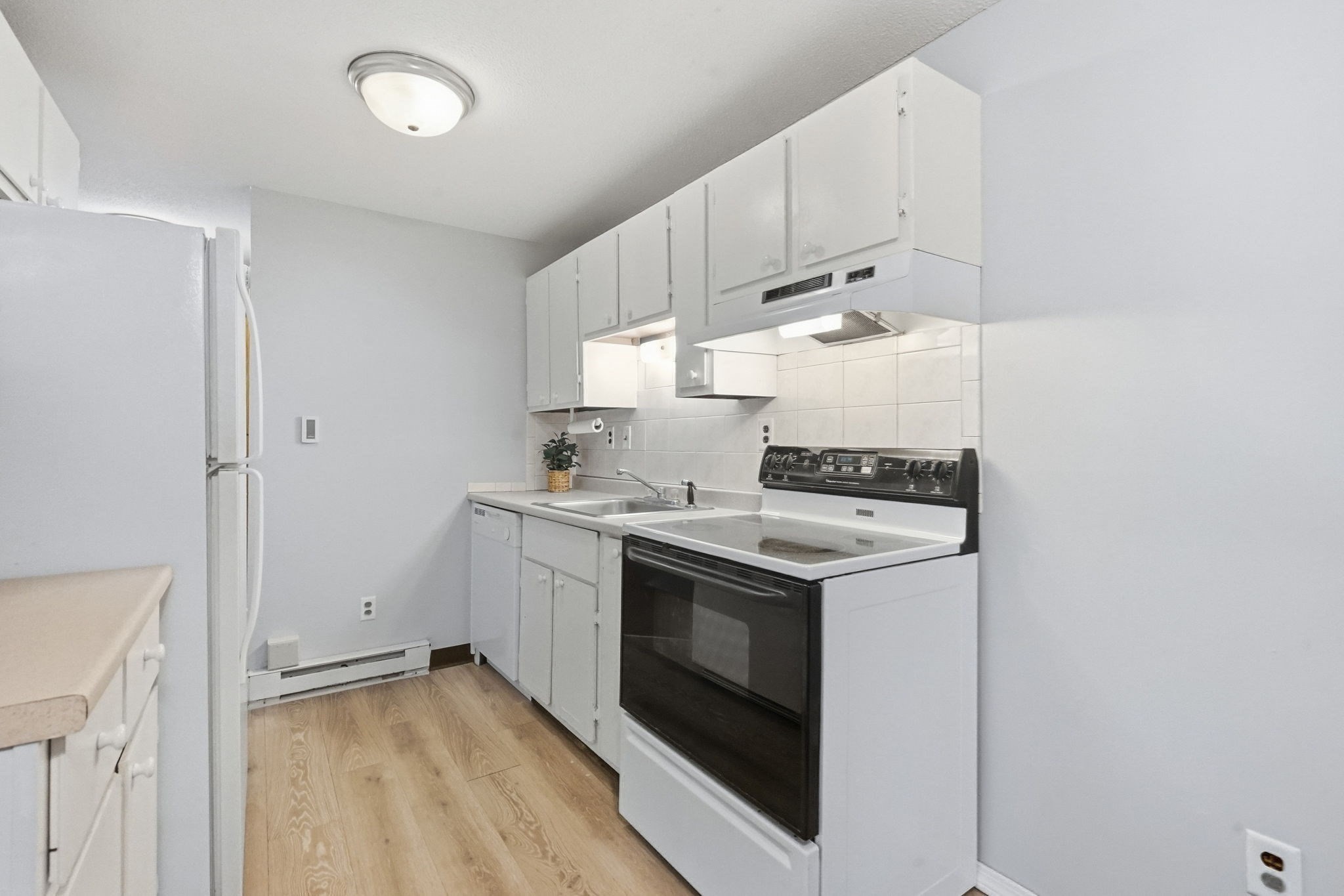 80 Damon Road, Unit 6308 Northampton, MA 01060 - Photo 12 of 42 Gallery Image 12