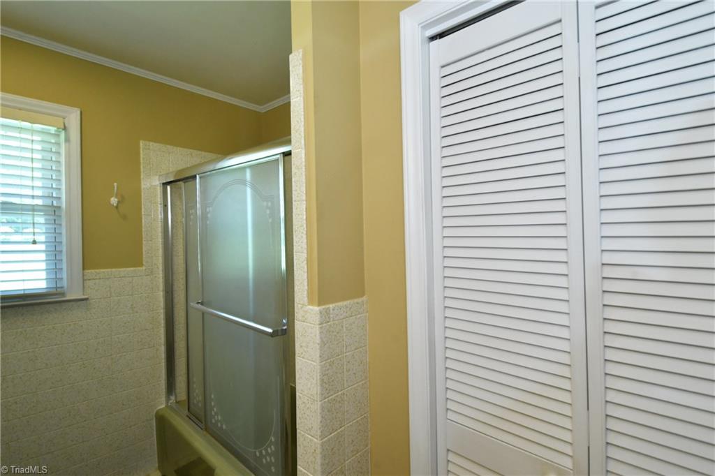 1602 Hickory Tree Road Winston-Salem, NC 27127 - Photo 12 of 21 Gallery Image 12