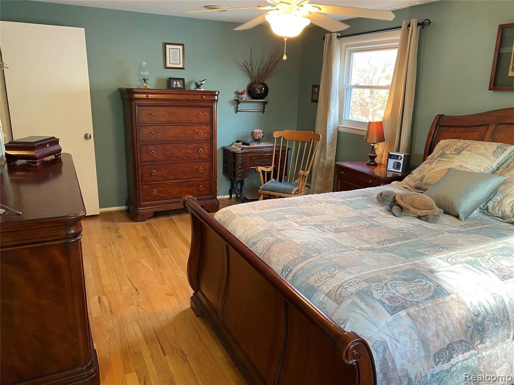 30011 Barwell Road Farmington Hills, MI 48334 - Photo 22 of 47