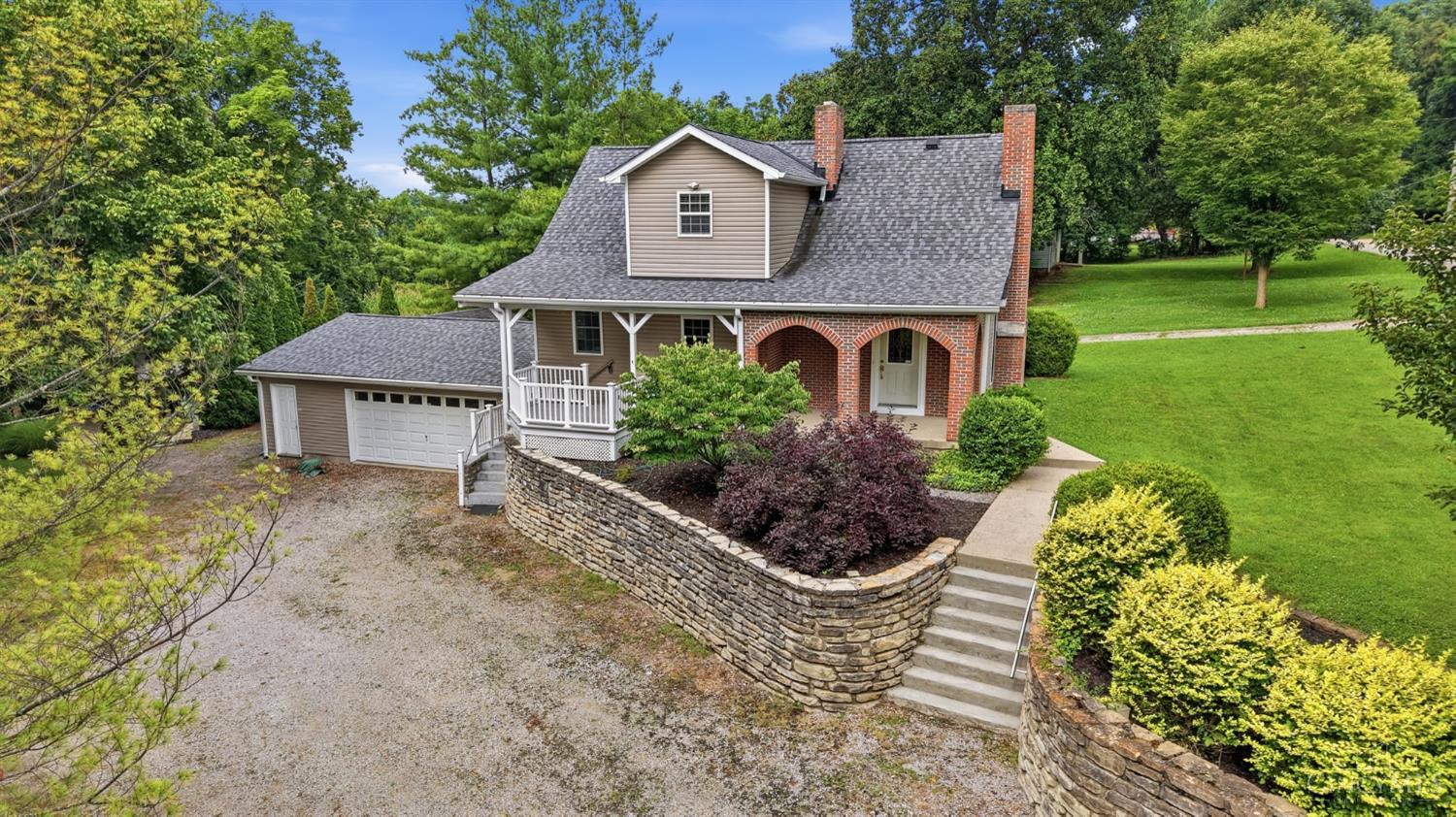 3661 Riehle Road Cincinnati, OH 45247 - Photo 5 of 83 Gallery Image 5