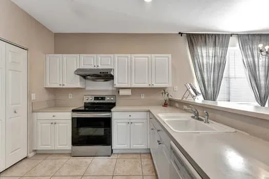 $3,600 | 4932 Pelican Street, Coconut Creek, FL 33073