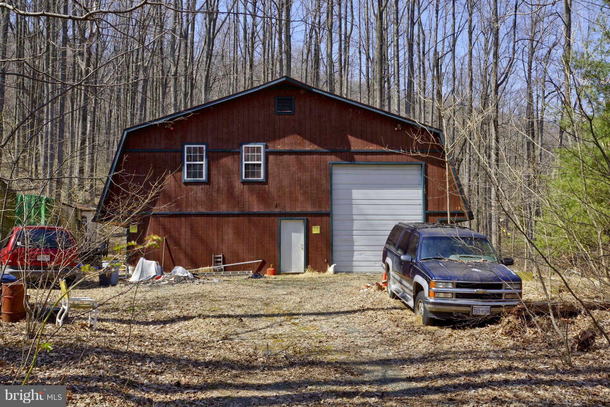 10268 Stillhouse Road Delaplane, VA 20144 - Photo 5 of 30 Workshop