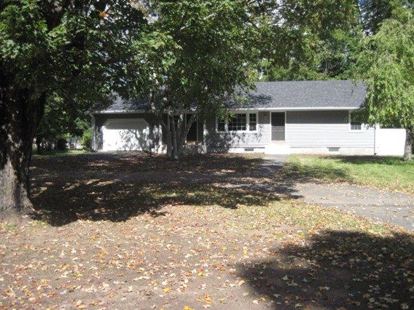 56 Mill Road East Longmeadow, MA 01028 - Photo 2 of 24 Gallery Image 2