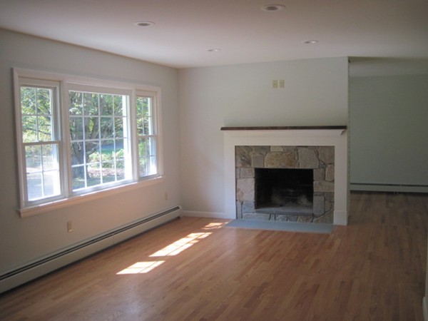 56 Mill Road East Longmeadow, MA 01028 - Photo 6 of 24 Gallery Image 6