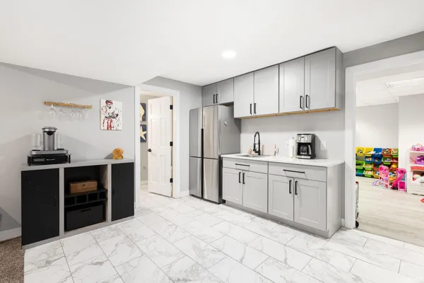 $475,000 | 15861 Fairbanks Court, Granger, IN 46530