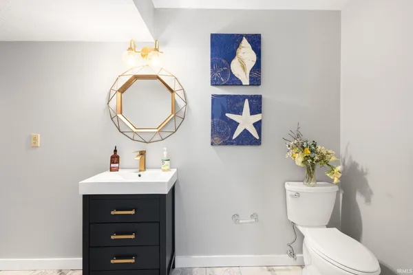 $475,000 | 15861 Fairbanks Court, Granger, IN 46530