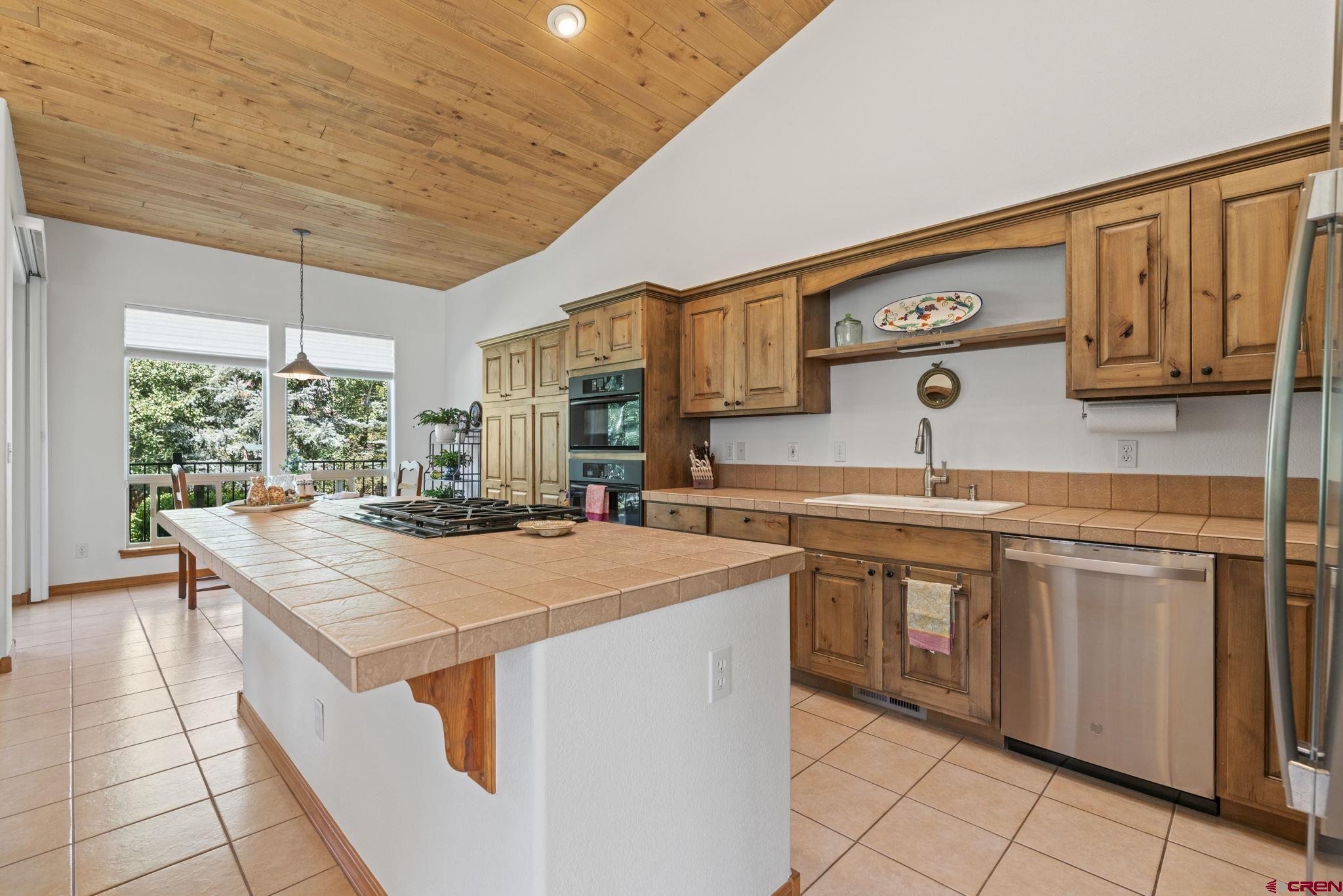24 Peach Tree Place Durango, CO 81301 - Photo 6 of 33 Gallery Image 6