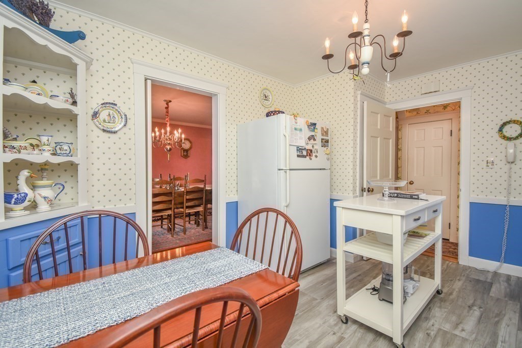 4 Radcliffe Road Belmont, MA 02478 - Photo 15 of 40