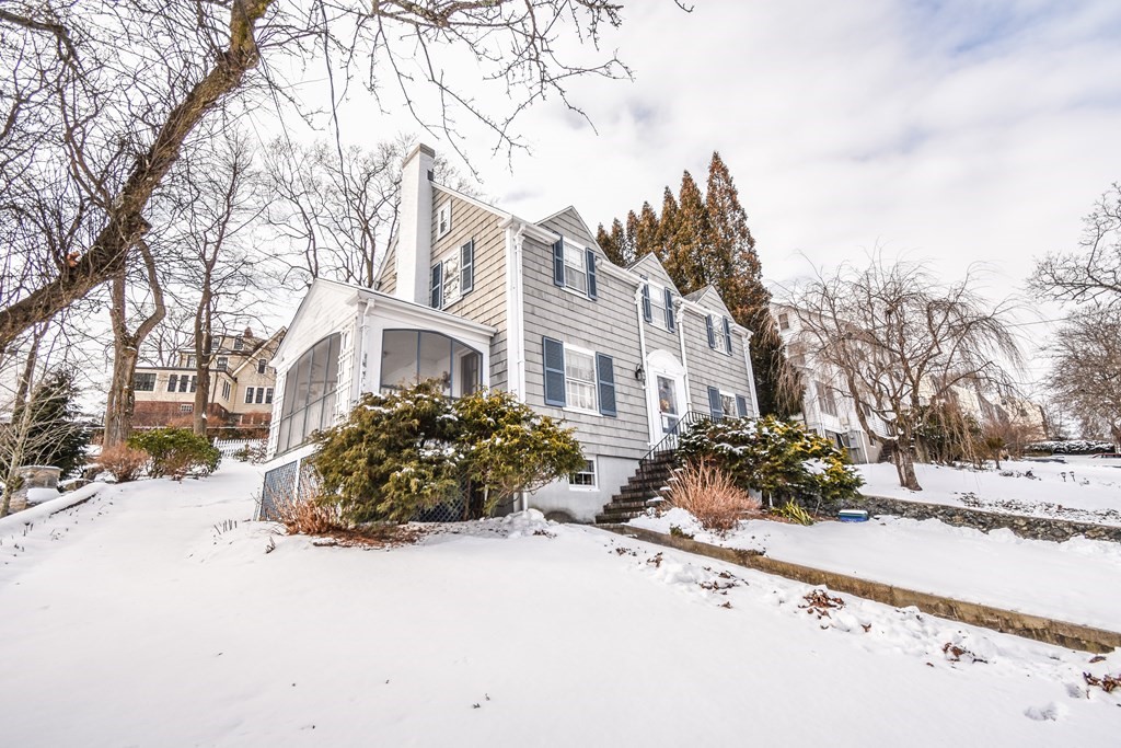 4 Radcliffe Road Belmont, MA 02478 - Photo 4 of 40