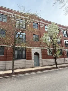 $449,000 | 2771 West Francis Place, Unit 302N, Chicago, IL 60647