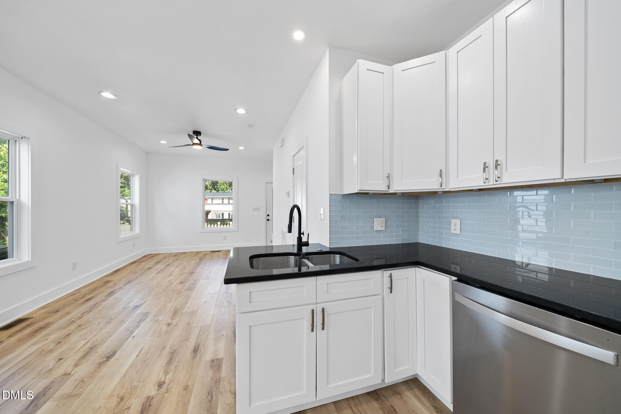 808 Vardaman Street Raleigh, NC 27610 - Photo 8 of 21 DSC08131