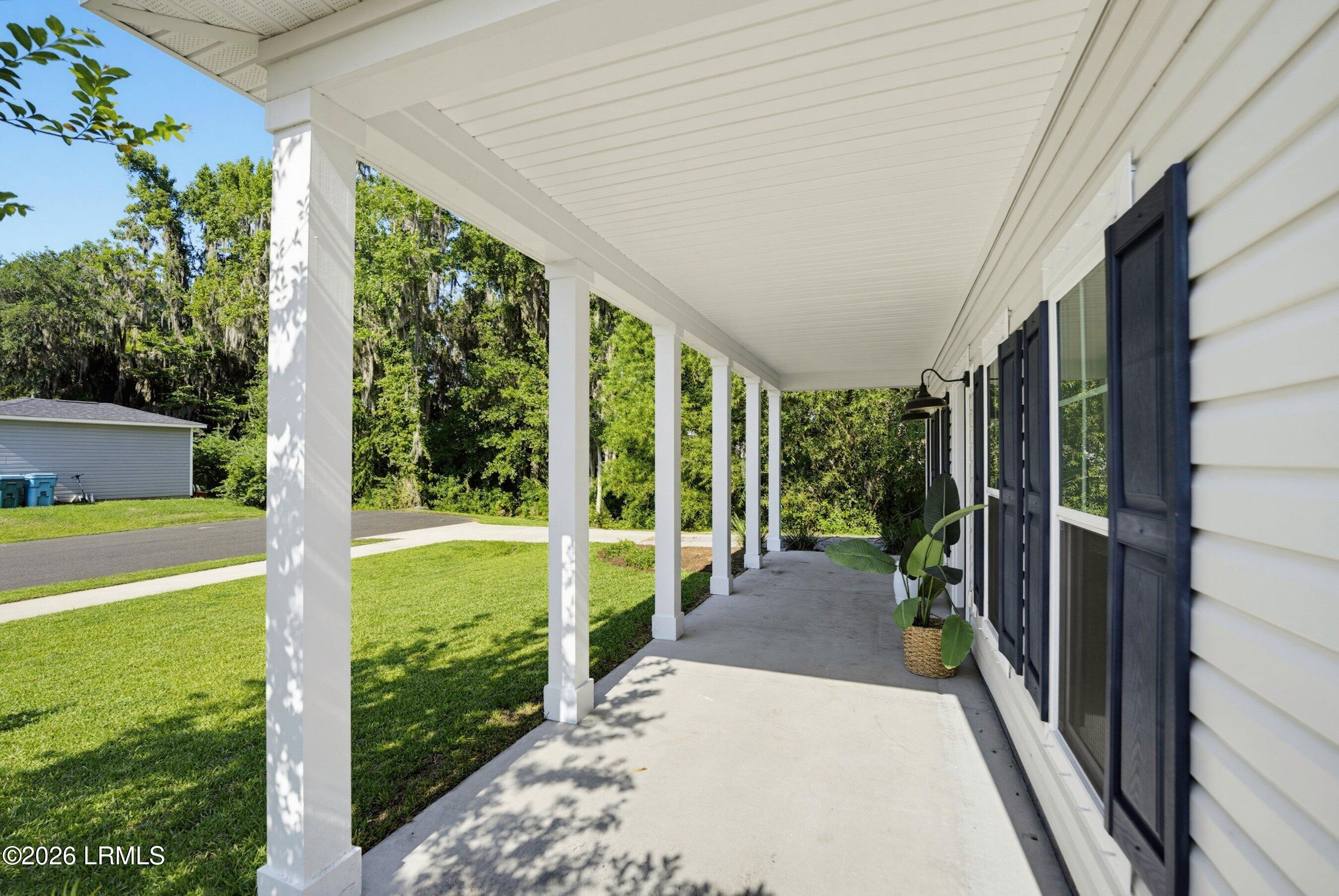 26 Rinkie Road Beaufort, SC 29906 - Photo 4 of 42 DSC05414.jpg-SMALL