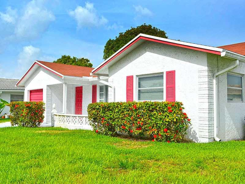 7613 Northwest 67th Avenue Fort Lauderdale, FL 33321 - Photo 15 of 30 Exterior Front