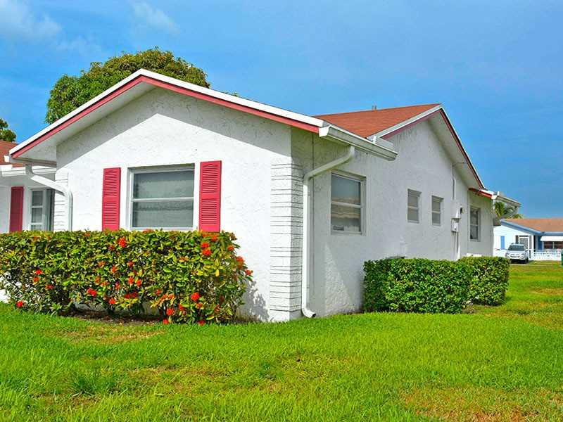 7613 Northwest 67th Avenue Fort Lauderdale, FL 33321 - Photo 17 of 30 Exterior Front