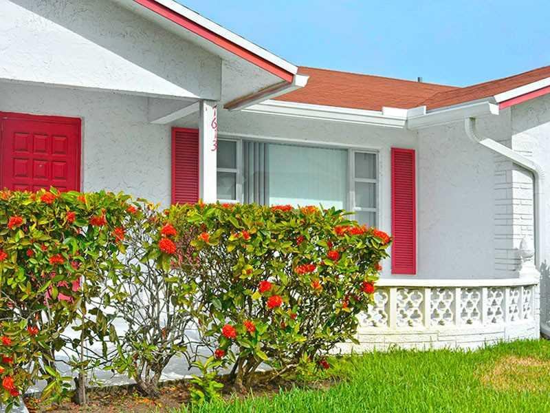 7613 Northwest 67th Avenue Fort Lauderdale, FL 33321 - Photo 2 of 30 Exterior Front