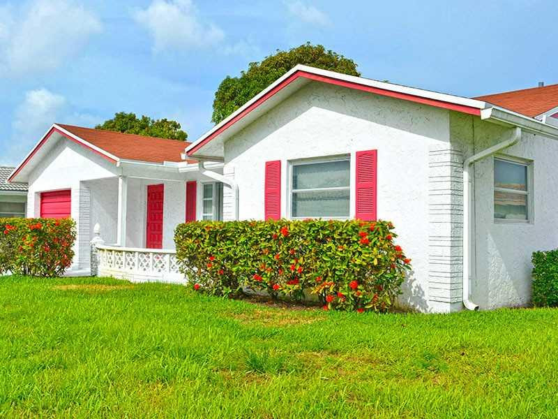 7613 Northwest 67th Avenue Fort Lauderdale, FL 33321 - Photo 3 of 30 Exterior Front