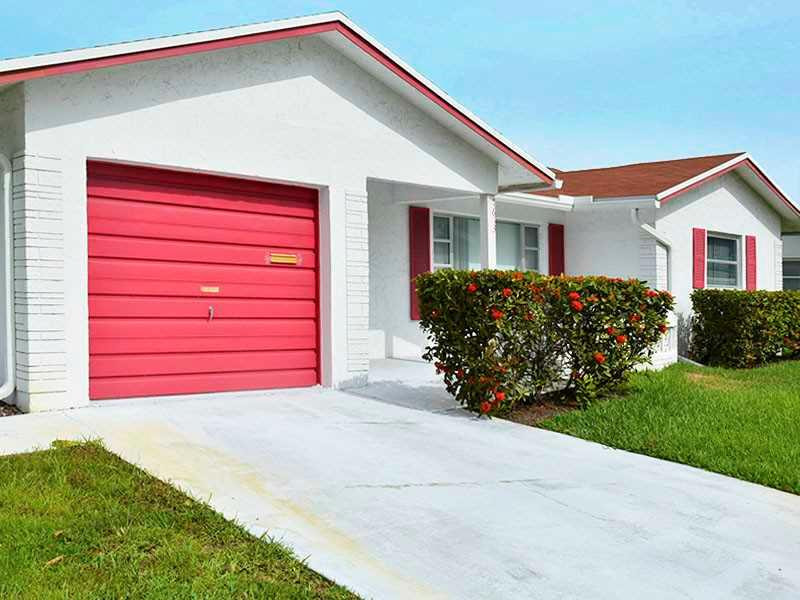 7613 Northwest 67th Avenue Fort Lauderdale, FL 33321 - Photo 9 of 30 Exterior Front