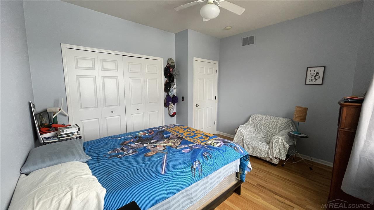 74616 Gould Road Romeo, MI 48065 - Photo 18 of 45 50035133-17.JPG
