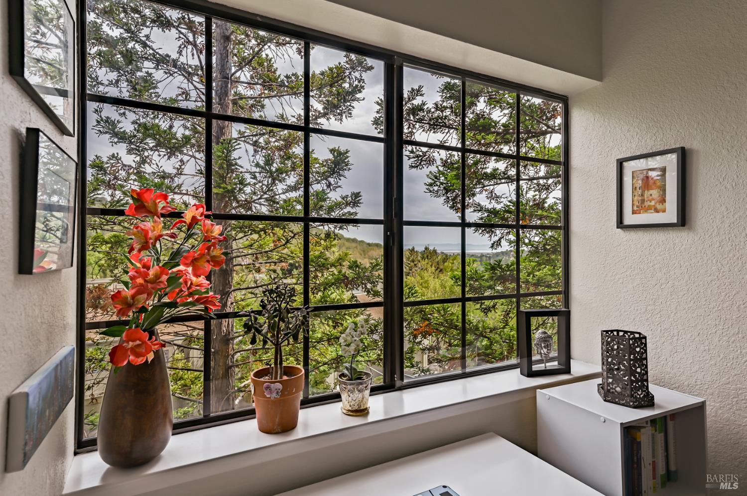 110 Redhawk Road Novato, CA 94949 - Photo 34 of 42 Gallery Image 34