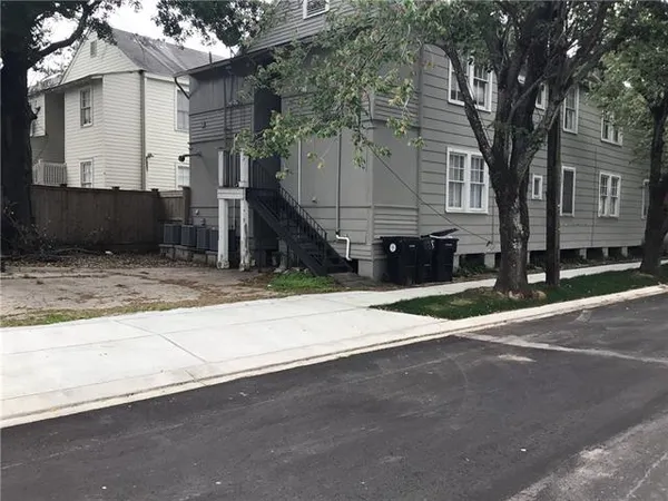 $1,700 | 1031 Leontine Street, Unit A, New Orleans, LA 70115