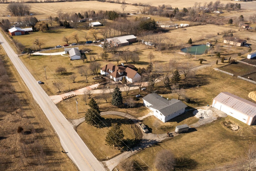 4632 West Offner Road Monee, IL 60449 - Photo 89 of 116 an aerial view of residential houses with outdoor space