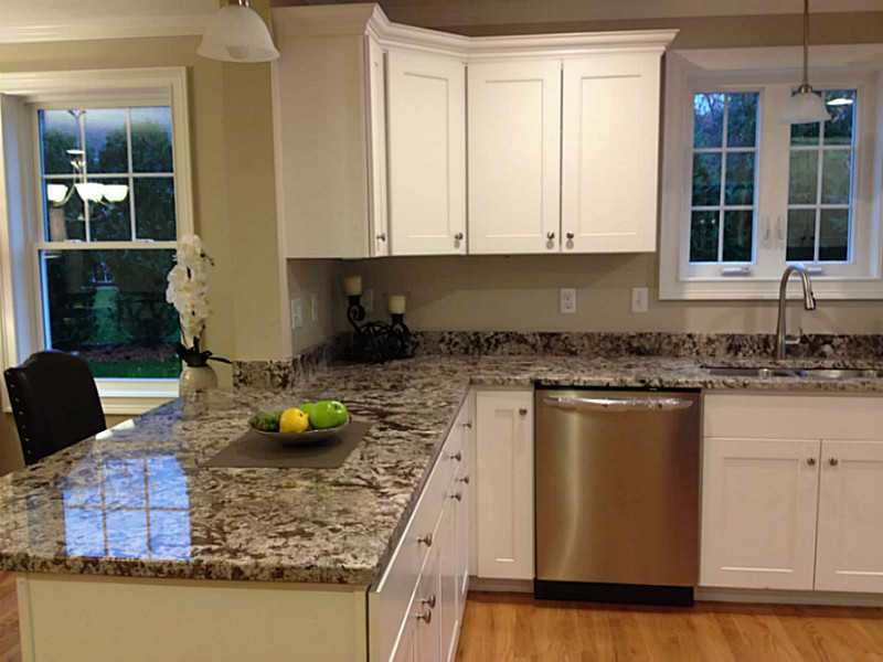 2 Sables Way Lincoln, RI 02865 - Photo 2 of 14 Kitchen.