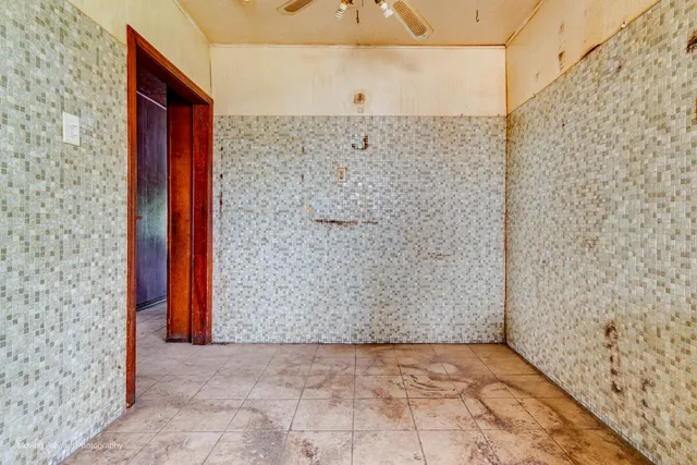 a view of a bathroom