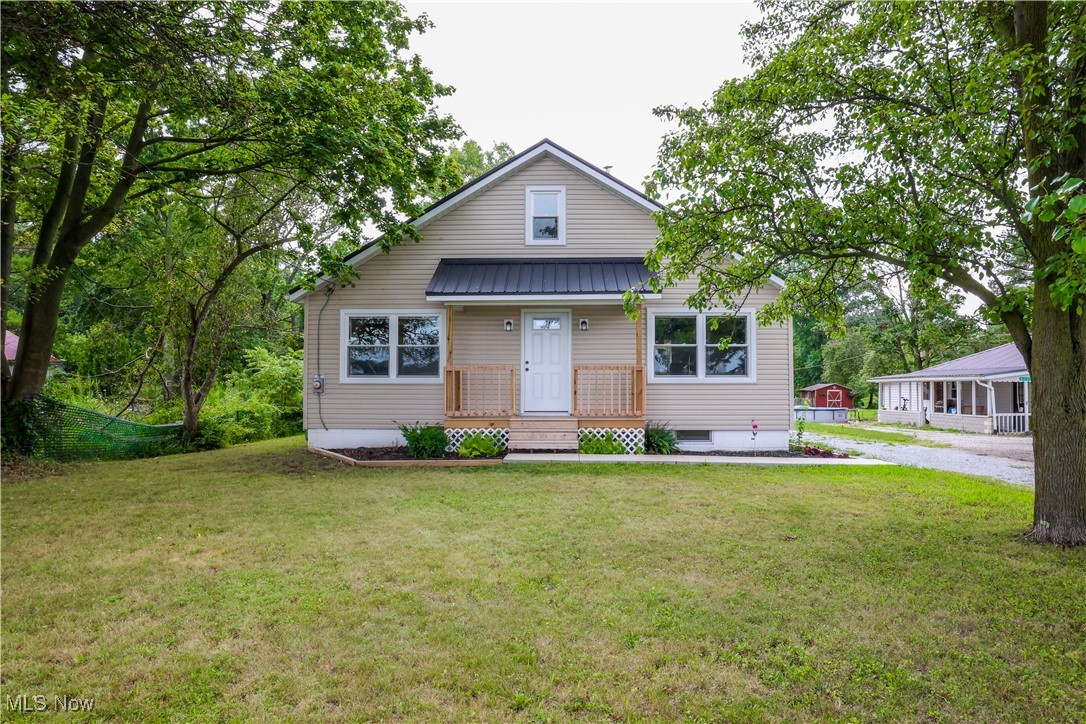 3181 Dover Road Wooster, OH 44691 - Photo 1 of 25 Bungalow featuring a front yard