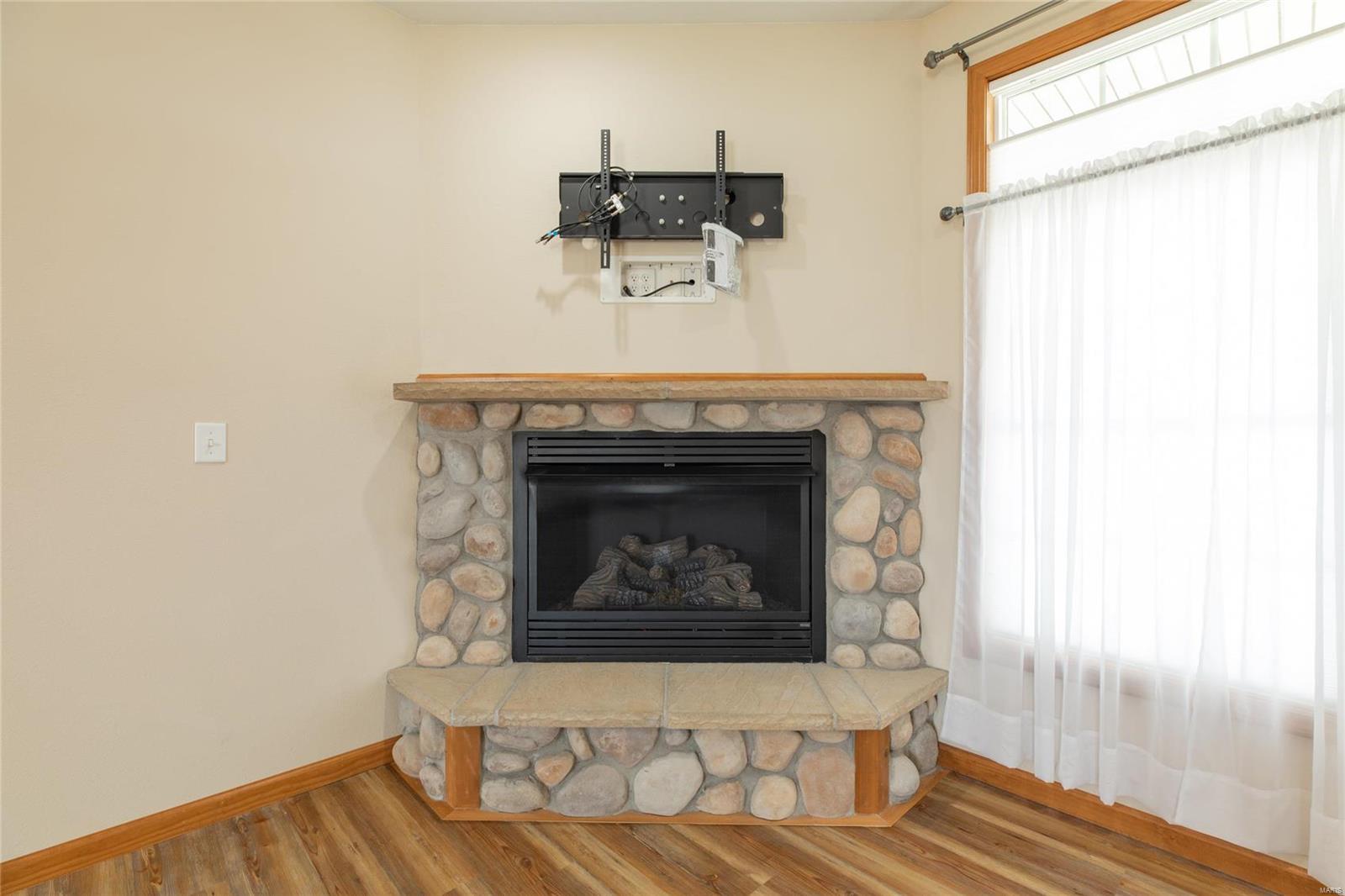 2 Austin Court Brighton, IL 62012 - Photo 20 of 48 Gallery Image 20