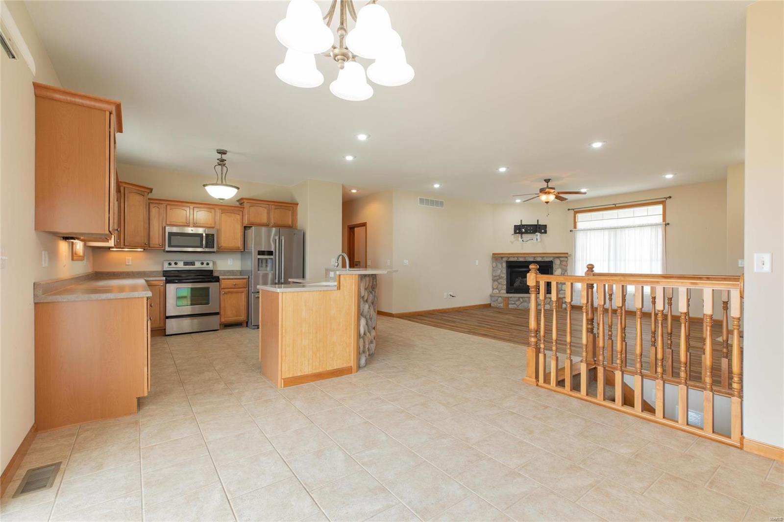 2 Austin Court Brighton, IL 62012 - Photo 23 of 48 Gallery Image 23