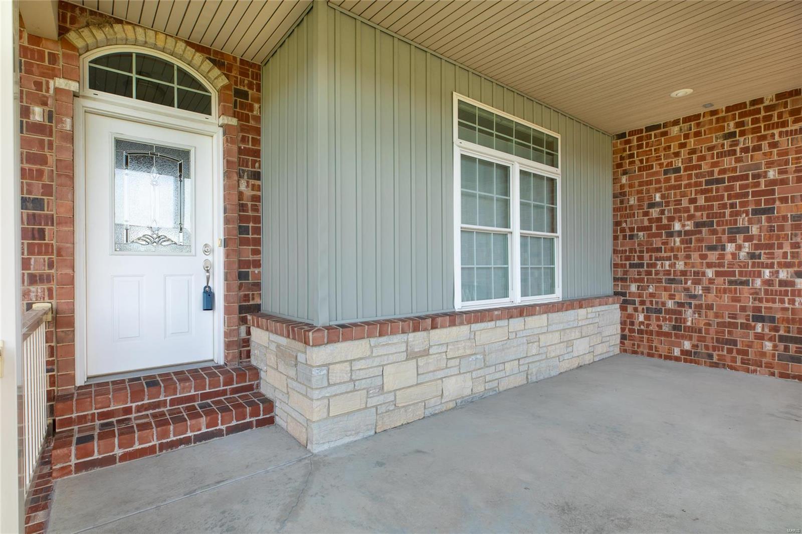 2 Austin Court Brighton, IL 62012 - Photo 7 of 48 Gallery Image 7
