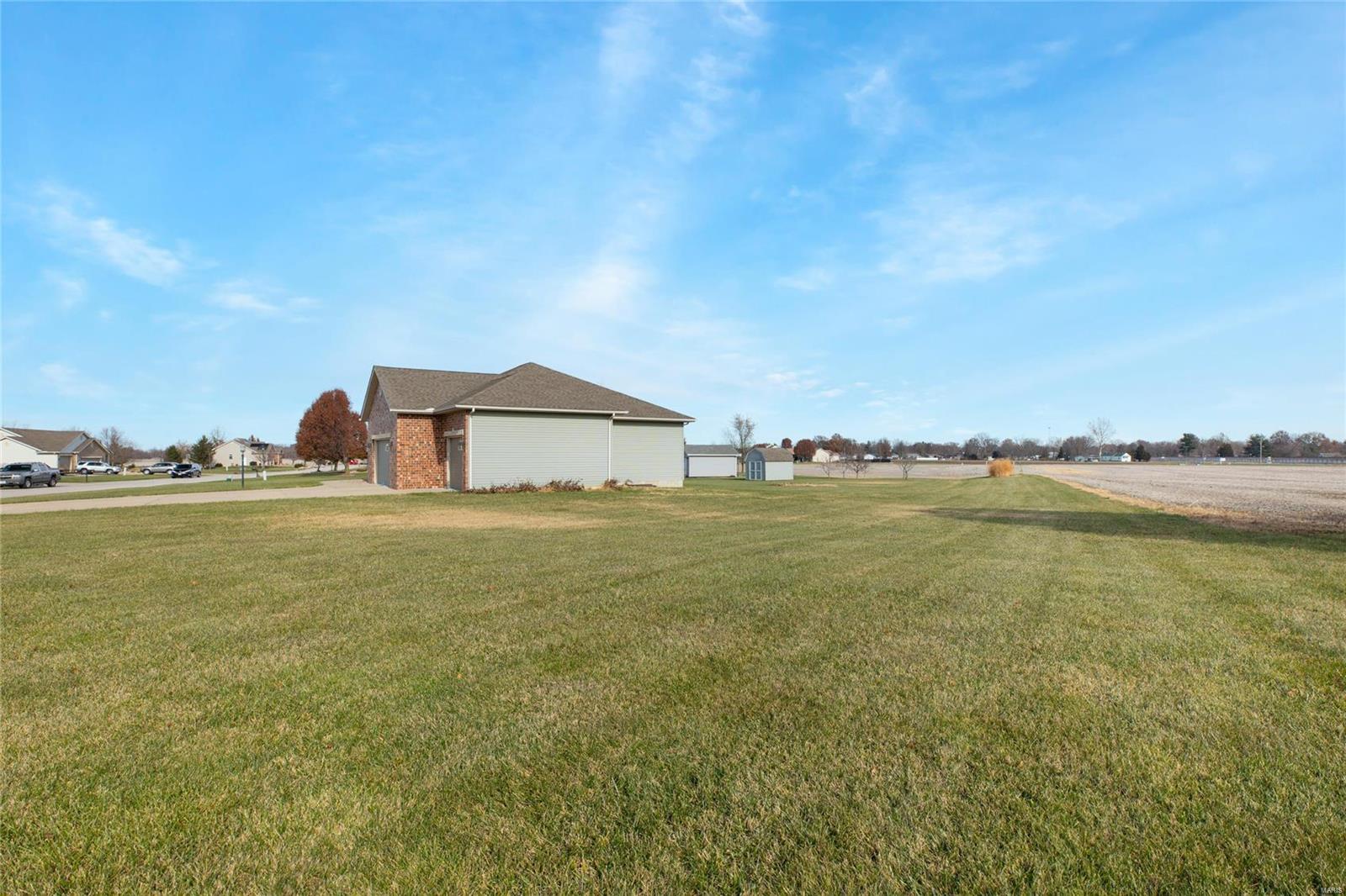 2 Austin Court Brighton, IL 62012 - Photo 8 of 48 Gallery Image 8