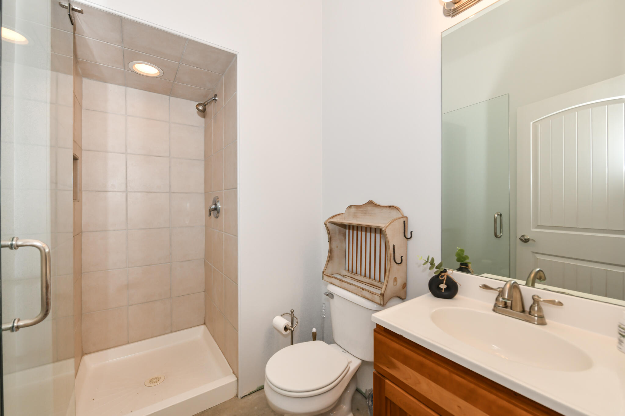 4222 Maple Drive Delavan, WI 53115 - Photo 20 of 42 Lower level full bath with walk-in shower.